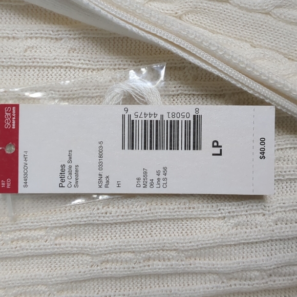 Woman's Sweater Jacket - Picture 4 of 6